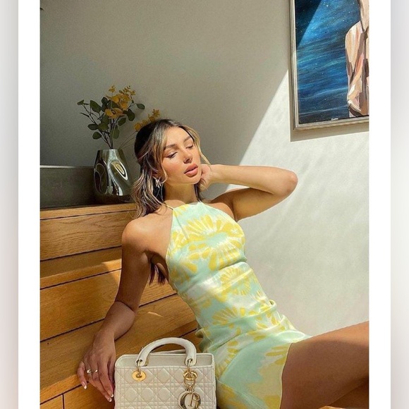 🌞 ZARA Bloggers Fav Satin Halter Tie Dye Mini Dress. Size MEDIUM. Good Cond! - Picture 4 of 16